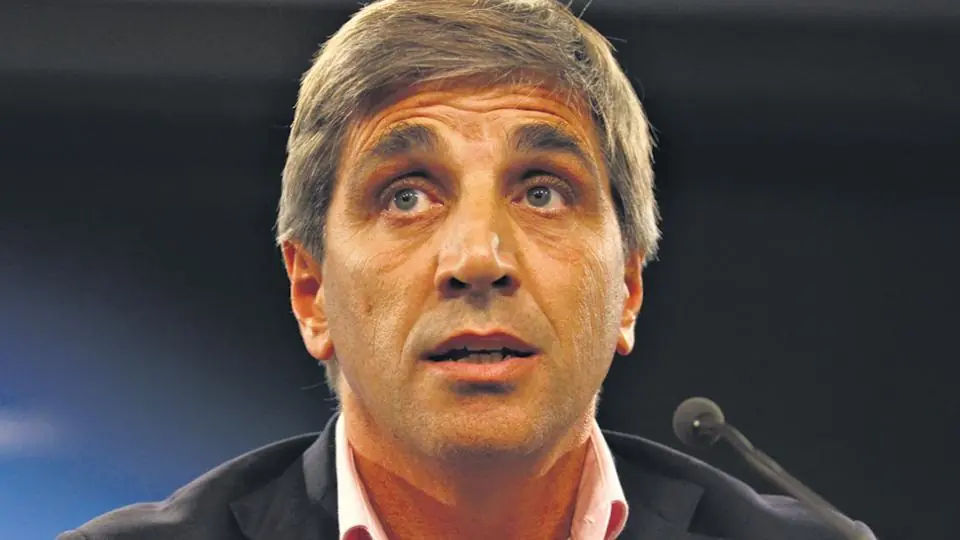 Argentina de Macri, el país emergente que emitió más deuda