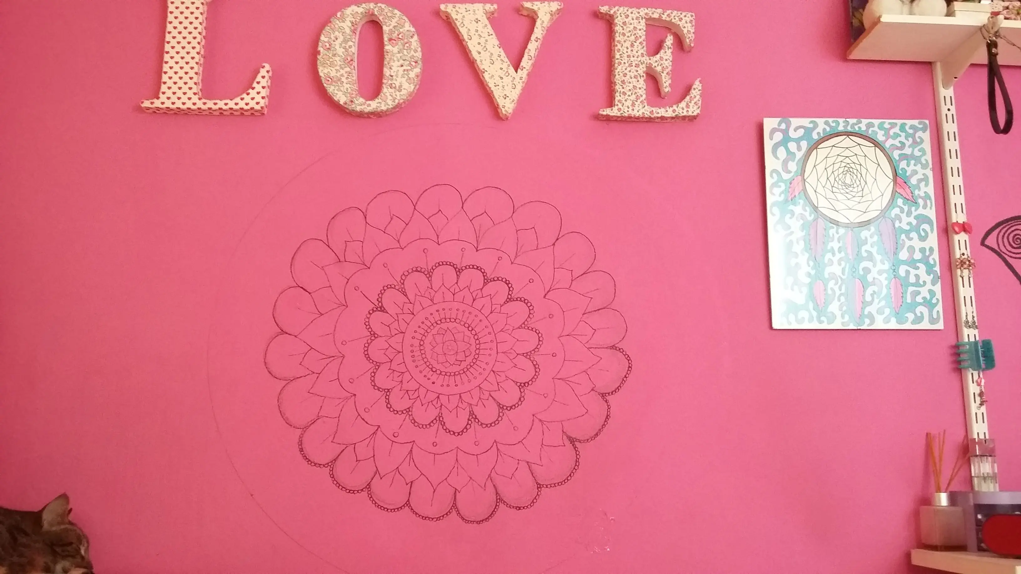 Pinte un mandala en mi cuarto