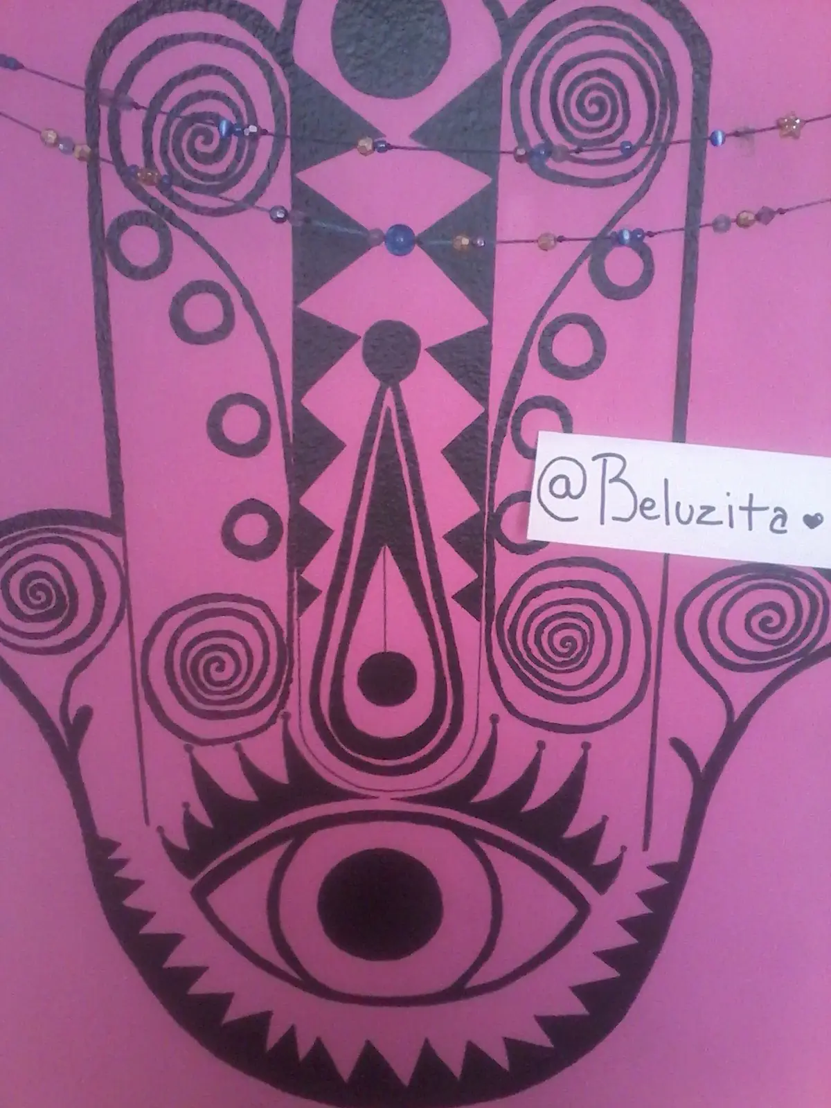 Pinte un mandala en mi cuarto