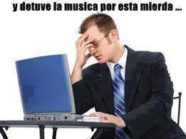 Si te ries o sonries ,tenes que dar +1