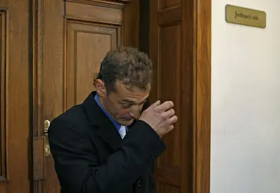 ¨La huerfana¨ Es una historia real y casi me mueeeeee