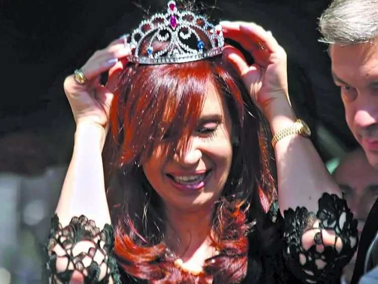 Top 10 de reinas más feas de la historia