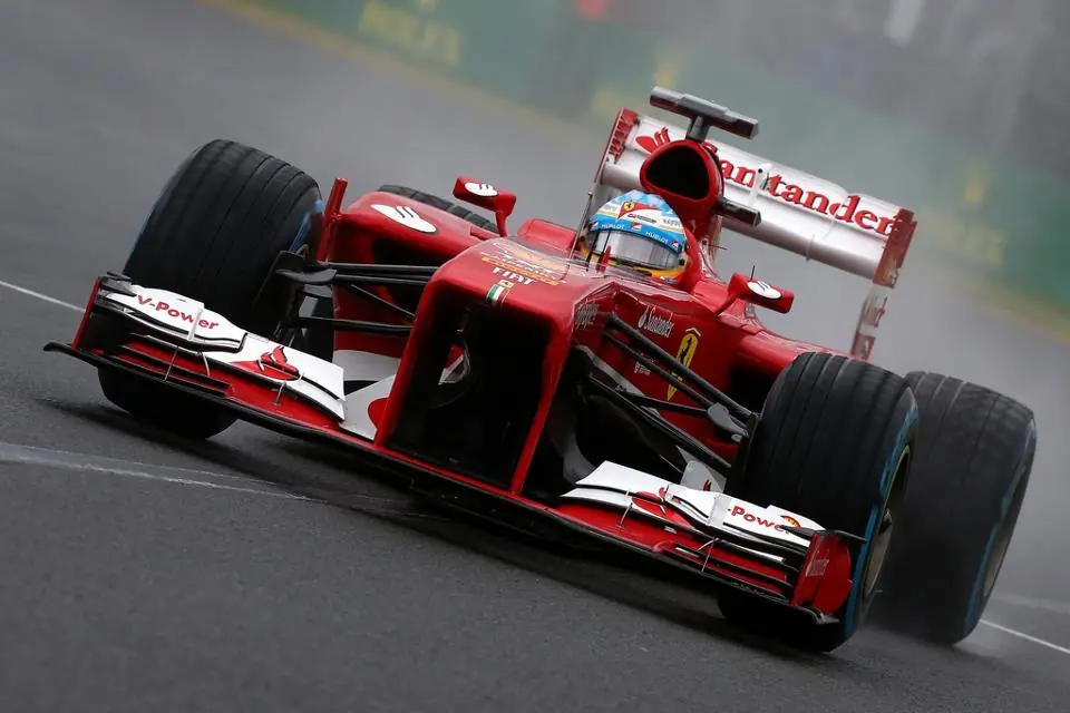 Compilado de Ferrari: que modelo te gusta mas?