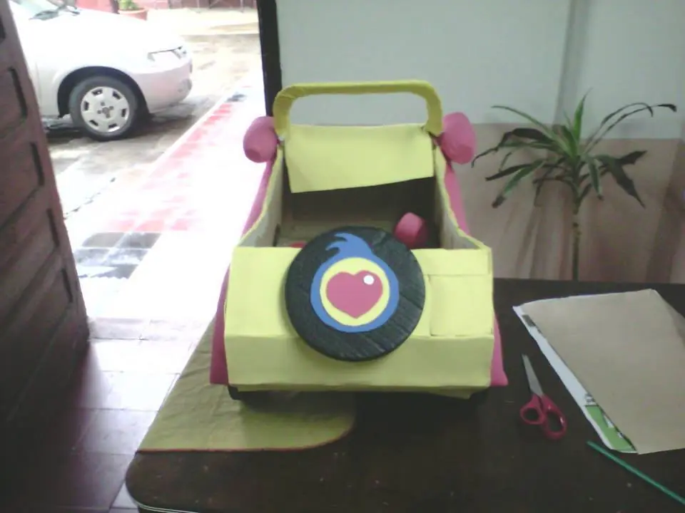 auto carton para ninos