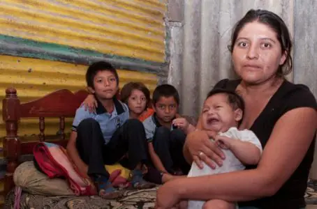 comunidades indigenas abandonada