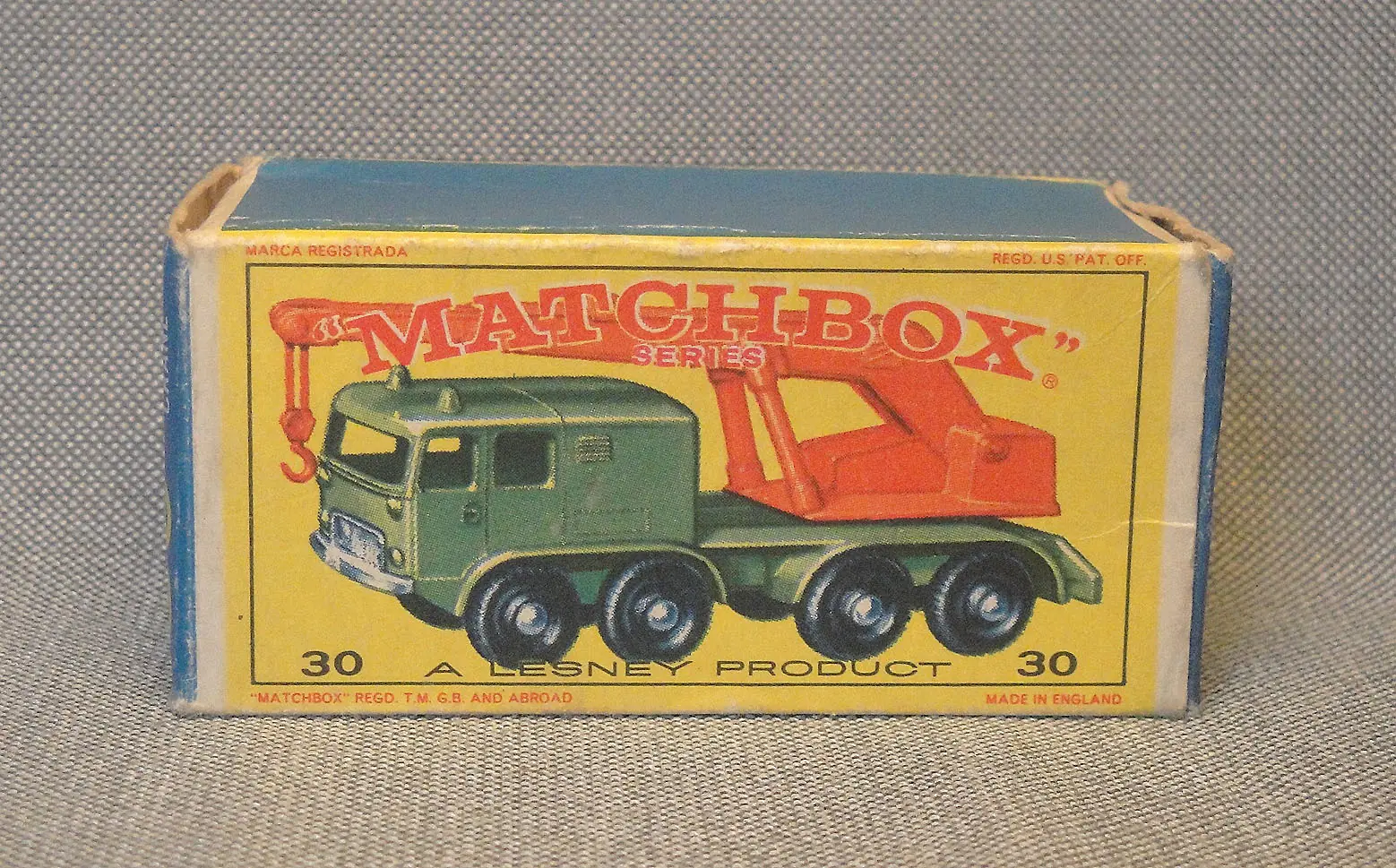 Camión con grúa de Matchbox