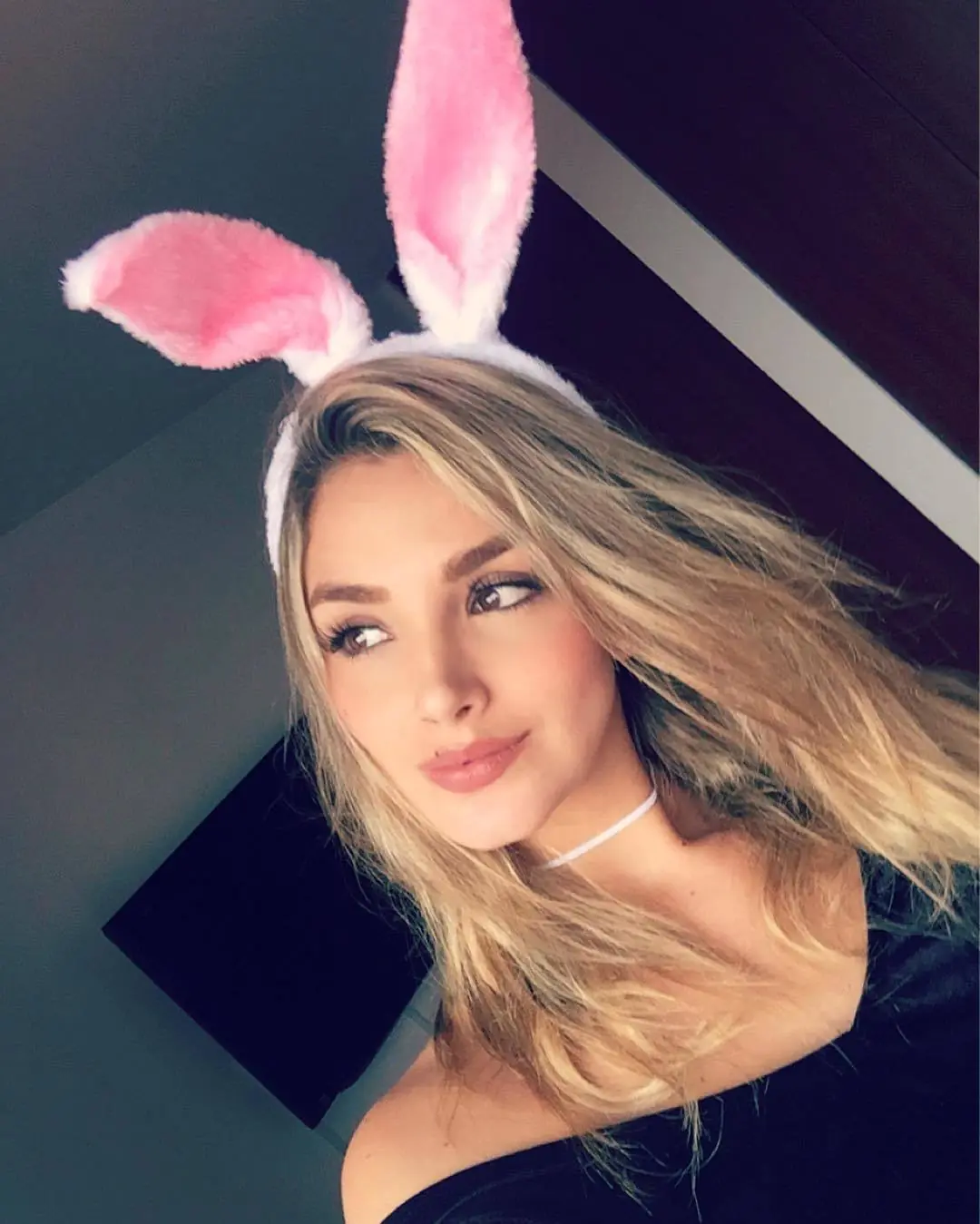 Pasa y conoce a este angelito colombiano