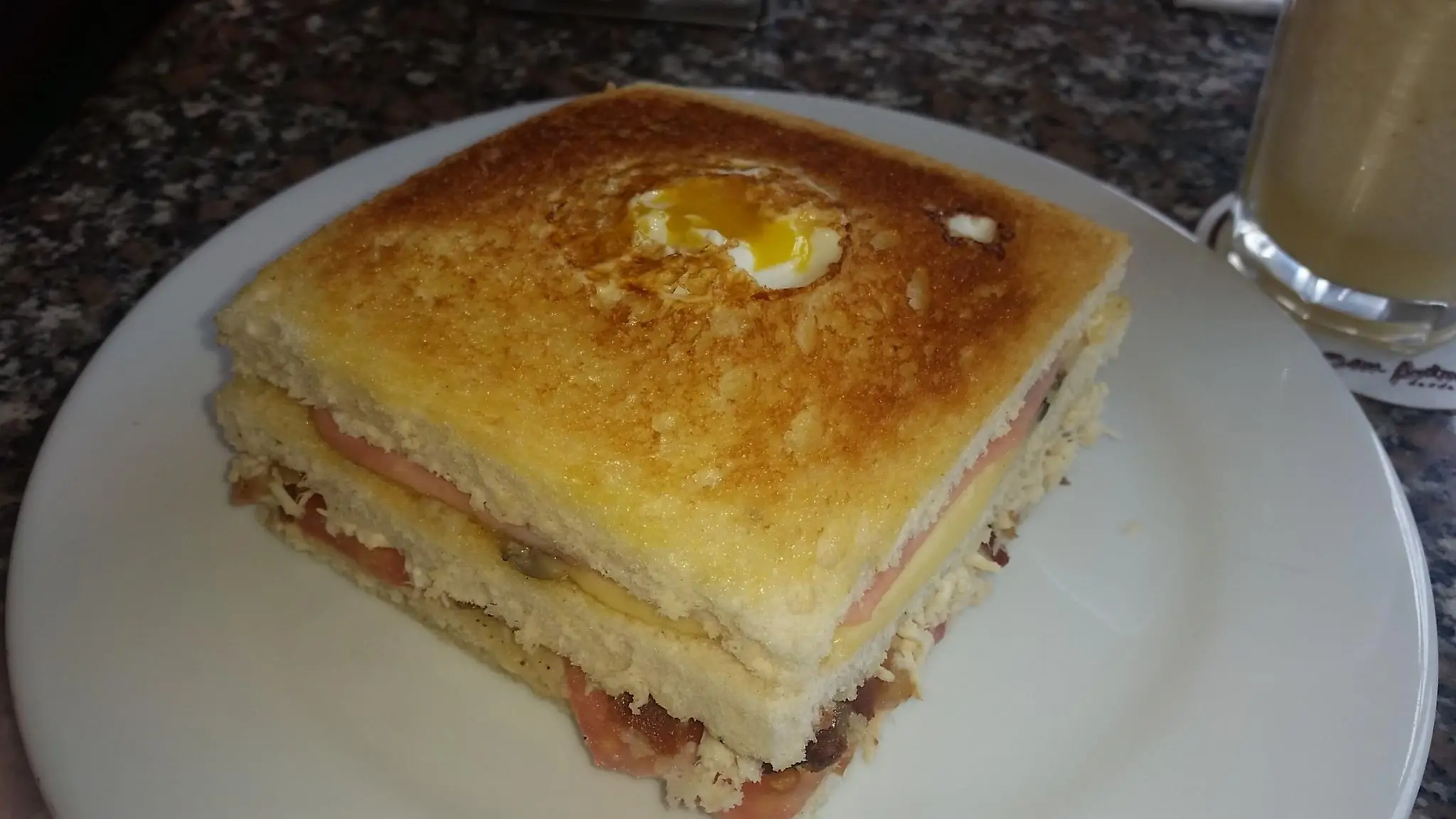 Tour hamburguecero, los sitios mas recomendados de Lima
