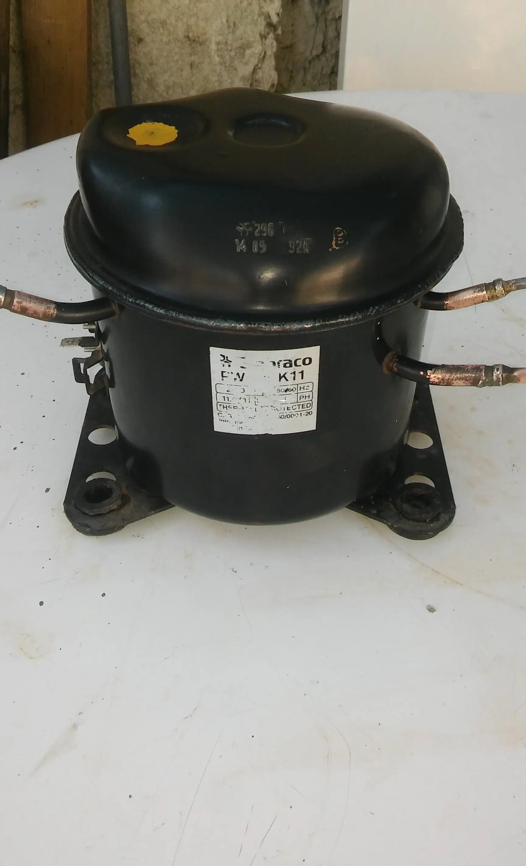 Hacete un mini compresor casero con heladera vieja