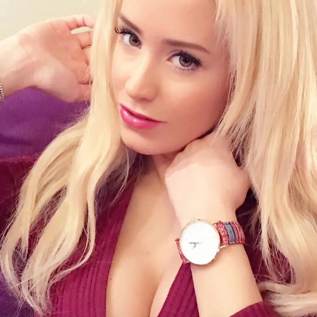 Conoce a Laura Gadea la hermosa presentadora del Chiringuito