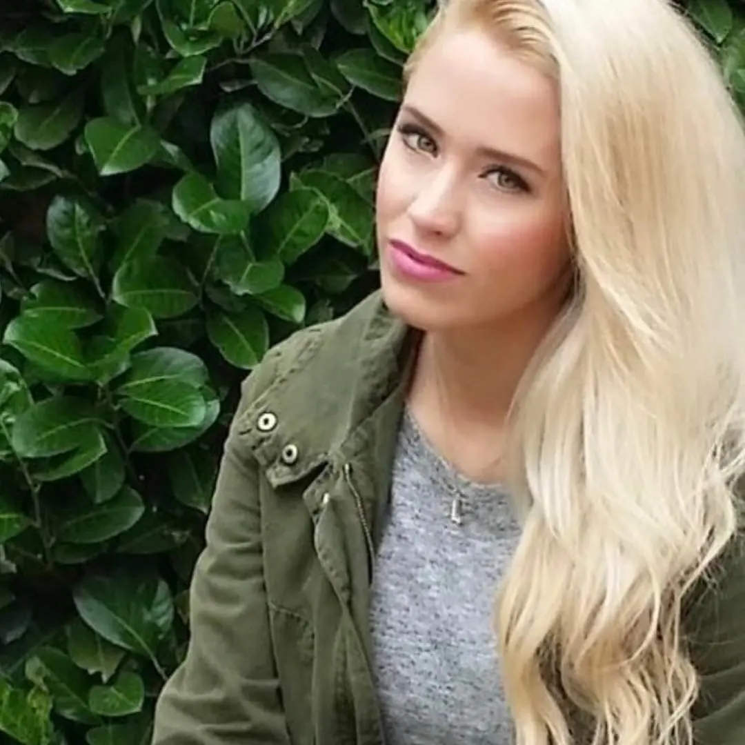 Conoce a Laura Gadea la hermosa presentadora del Chiringuito