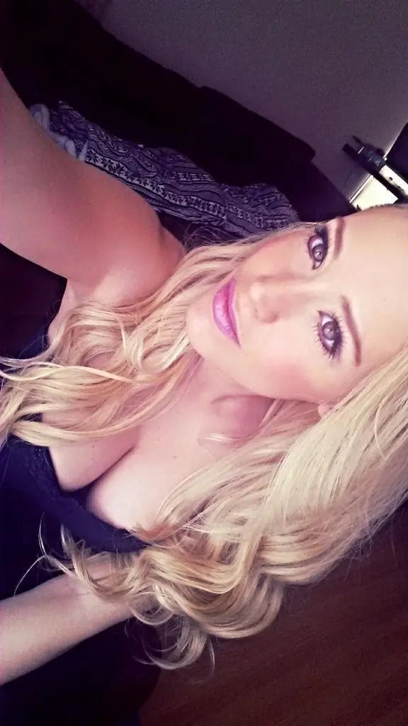 laura laura