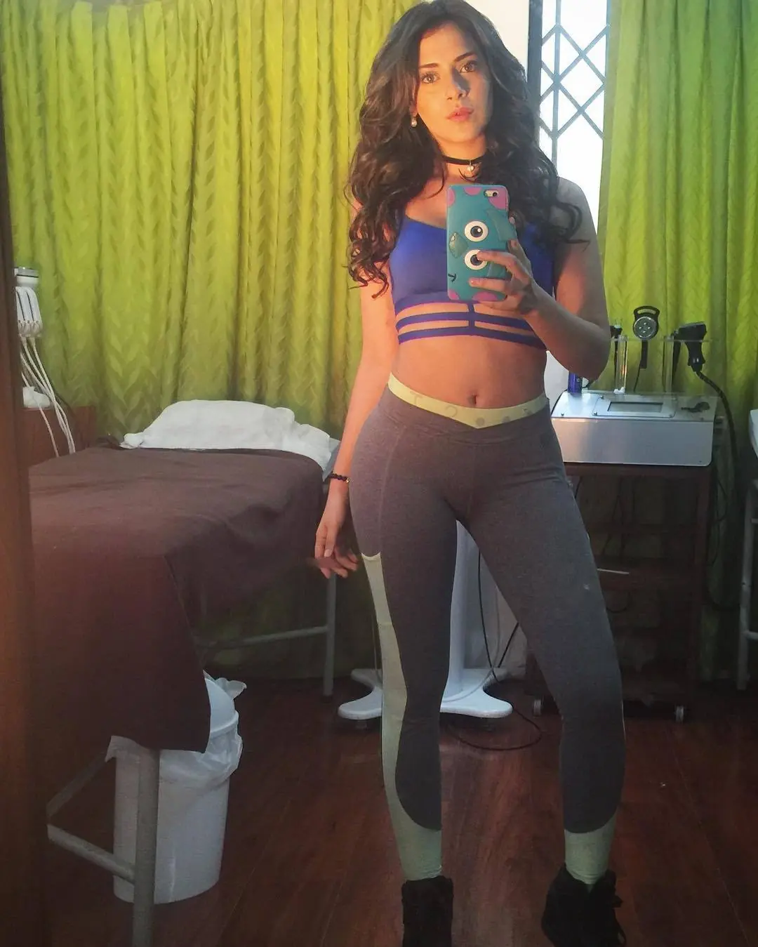 Mirá esta mina de EnchufeTV: María Karla Gómez