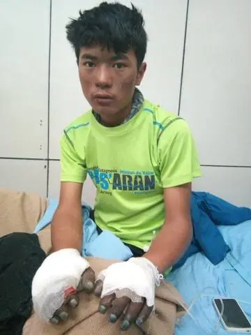 El sherpa que arriesgó la vida para no abandonar su cliente