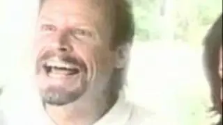 lo miraba y le decia no de nuevo no....(rejuvensex)