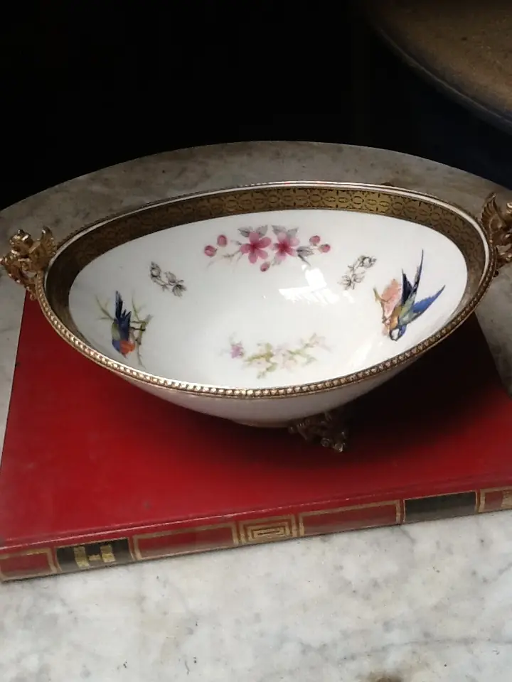 porcelaine tres fine bavaria very fine porcelain 1820 Evuador porcelaine tres fine bavaria very fine porcelain 1820 Evuador