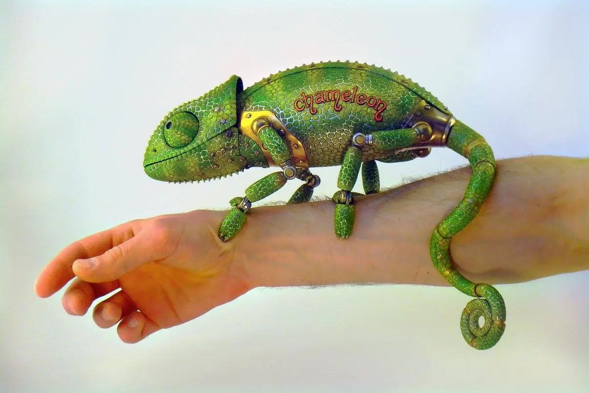 escultura en metal