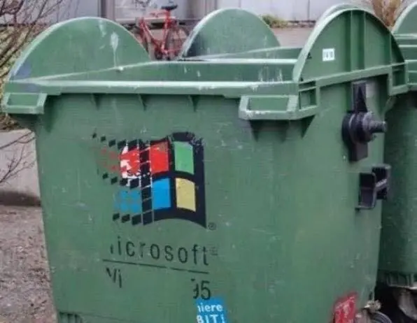 Imágenes de humor y un video de The Beatles