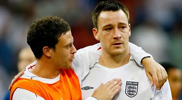 Futbolistas que icardiaron a un compañero