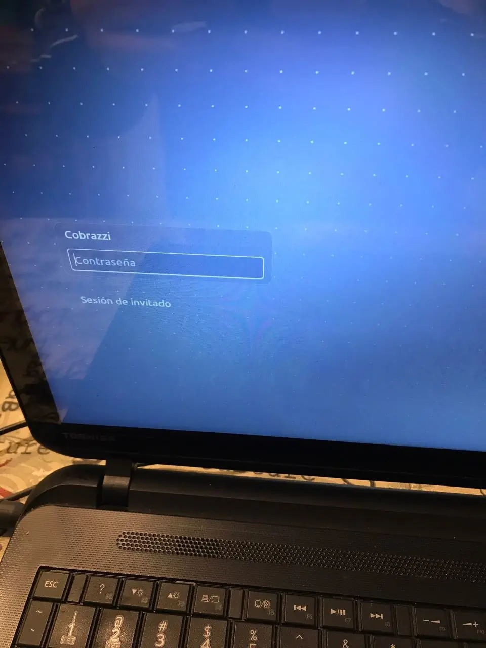 linux bajos recursos y parecido a windows