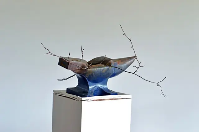 escultura de madera