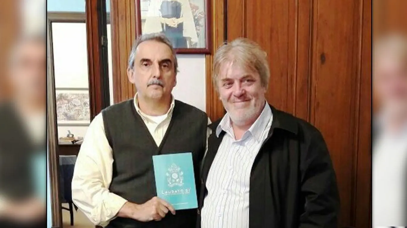 Candidato peroncho procesado por robar máquinas de coser