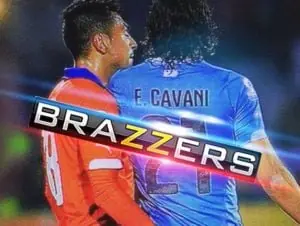 Pasa a reirte un rato con los memes de Cavani y jara