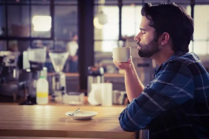 Si beben toneladas de cafe la ciencia tiene buenas noticias!