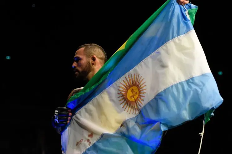 UFC: espectacular KO de Santiago Ponzinibbio UFC: espectacular KO de Santiago Ponzinibbio