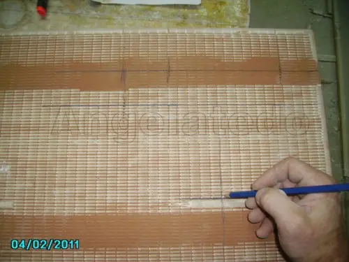 agujeros en ceramica con radial