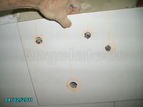 Como hacer agujeros en azulejos