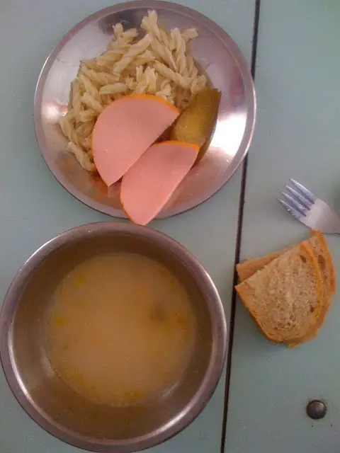 Almuerzo Almuerzo