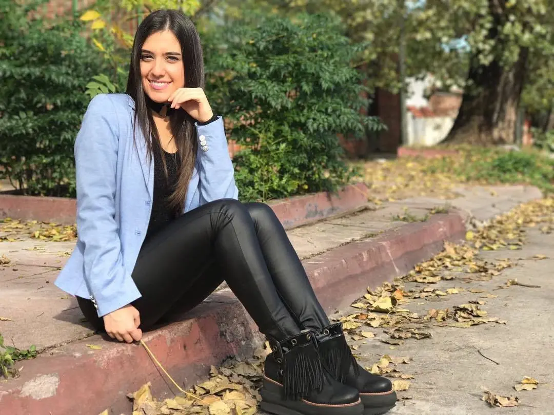 La hermosa Lucía Canepa, la conocías?