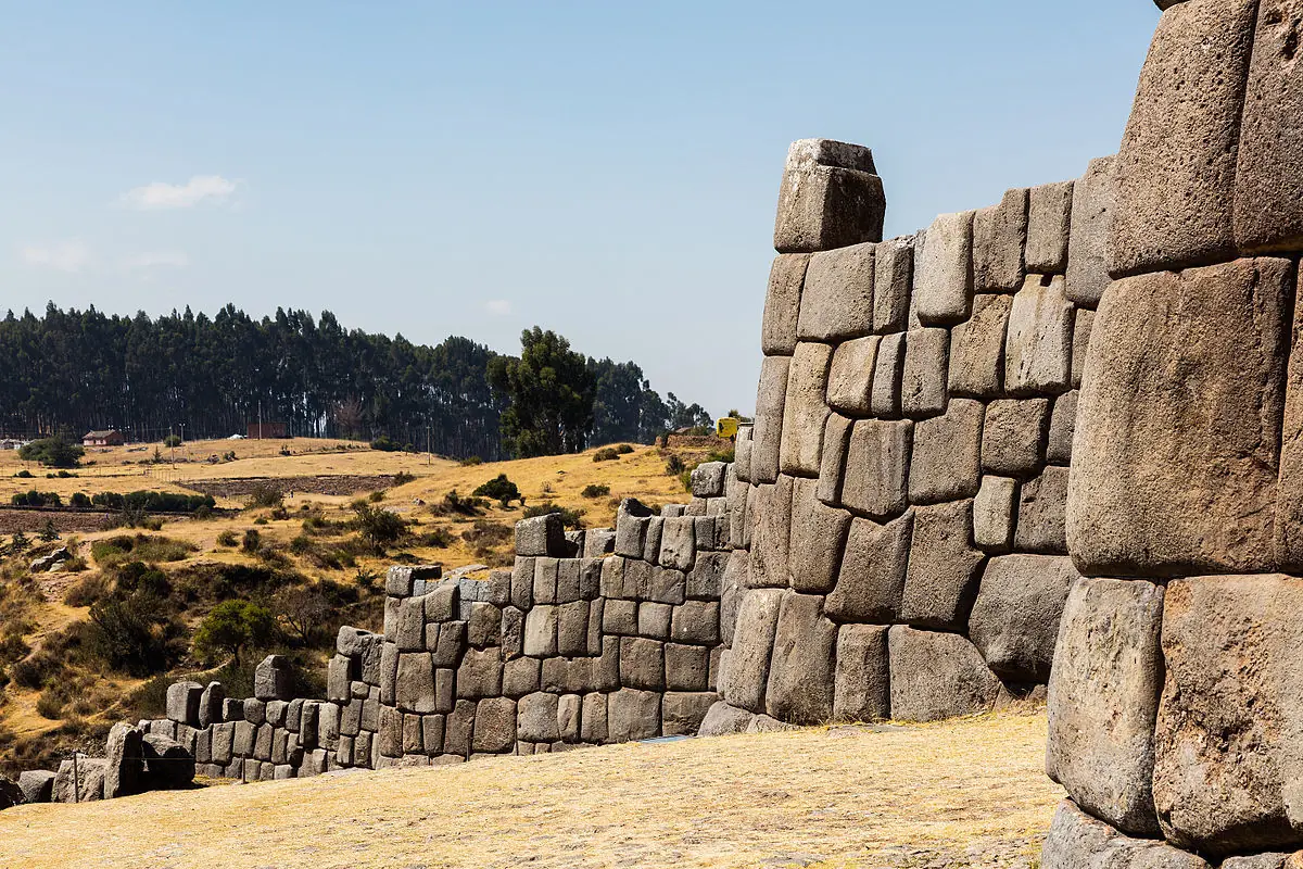Descubren un sistema de escritura oculto de 30.000 años