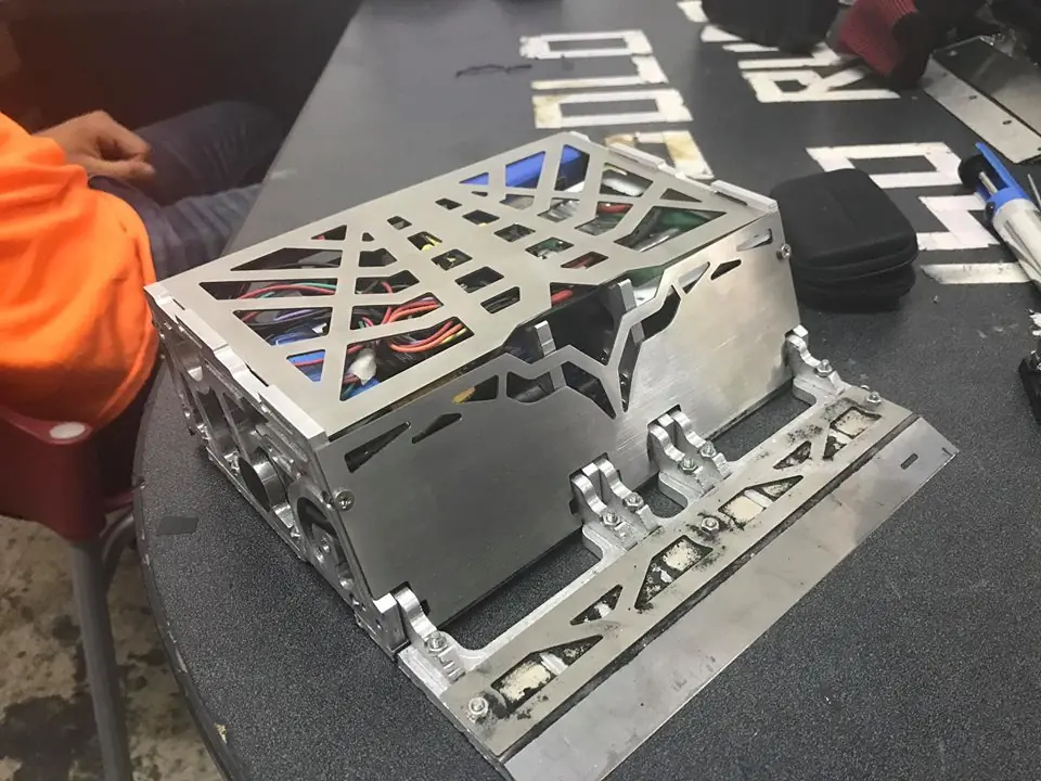 Robot
