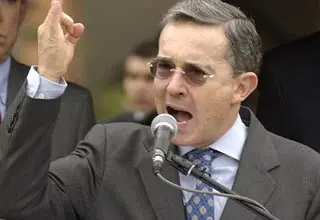 Hitler y Uribe: parecidos razonables
