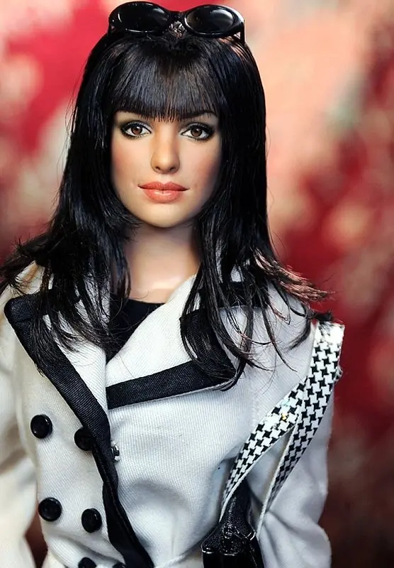 Anne Hathaway barbie
