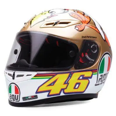Todos los cascos de Valentino Rossi, desde 1996 hasta hoy.