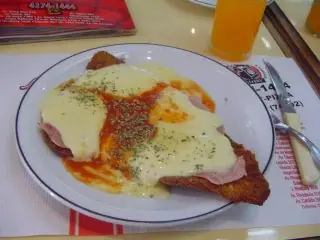 La Milanesa Napolitana es Argentina