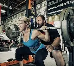 Sentadilla Olímpica vs Powerlifter