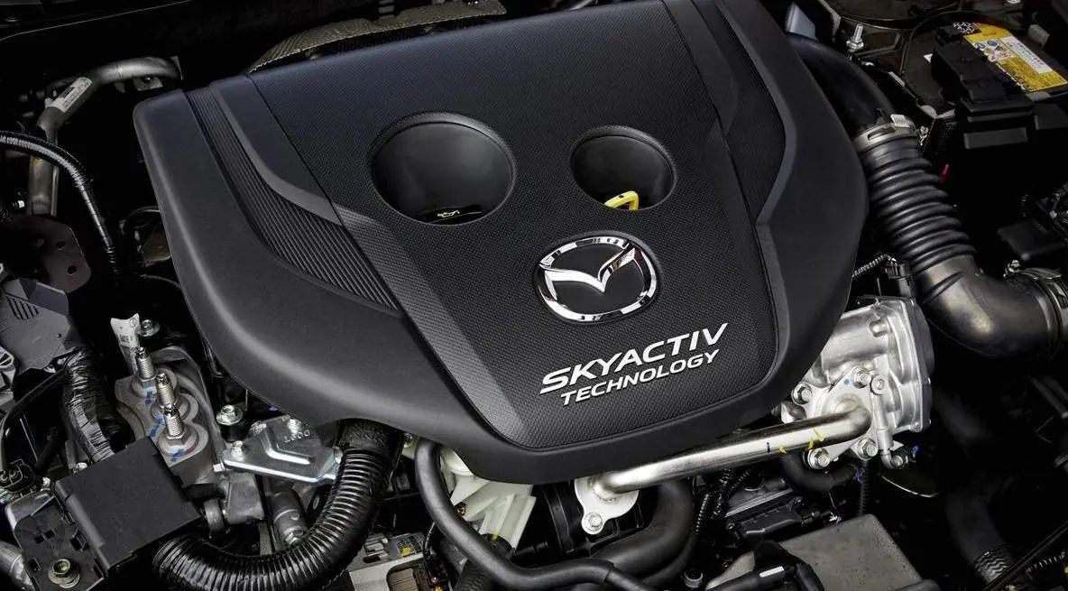 Mazda asegura haber creado "el motor de gasolina del futuro"