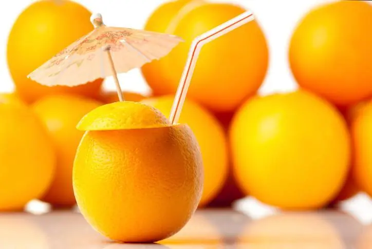 ¿Tomar jugo de naranja cura el resfrio?