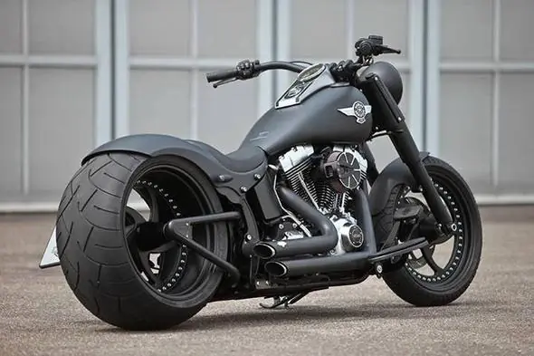 mira estas Harley Davidson papa!!