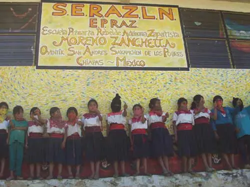 Educación Autonoma Zapatista