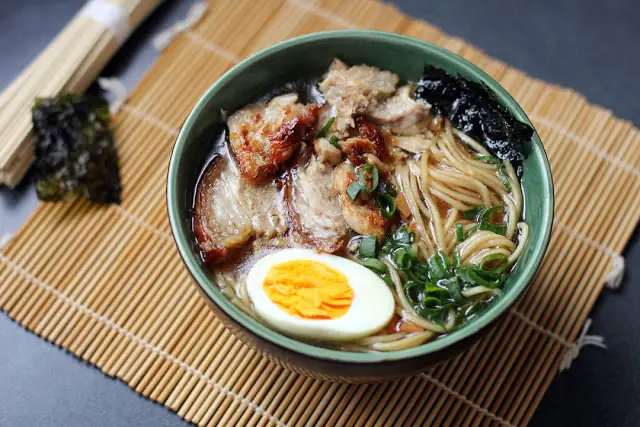 Receta japonesa: Como preparar Shoyu Ramen