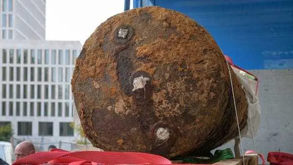 La gigantesca bomba de la SGM hallada en Frankfurt