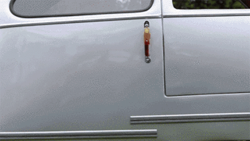 Uno de los autos mas feos