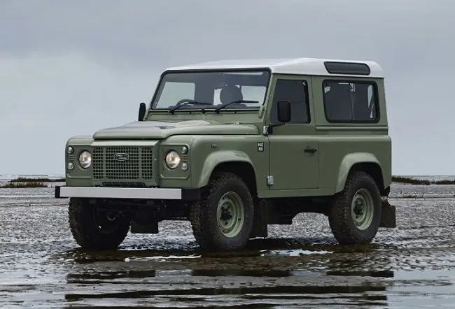 Luego de 68 años, Land Rover deja de producir el Defender