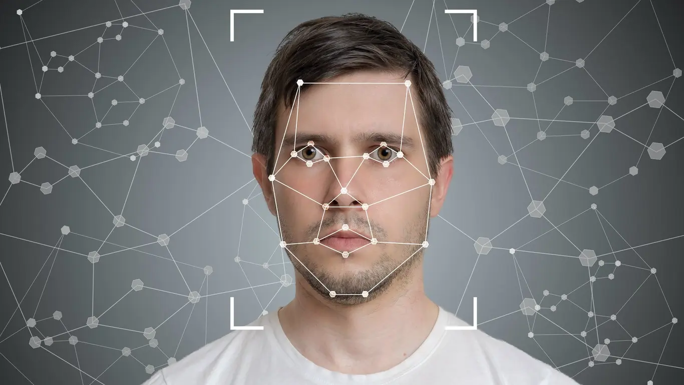 Vigilancia masiva con reconocimiento facial