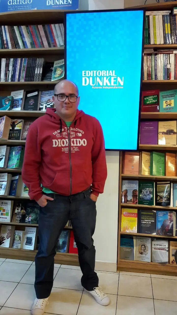 Soy taringuero y publiqué una novela profesional